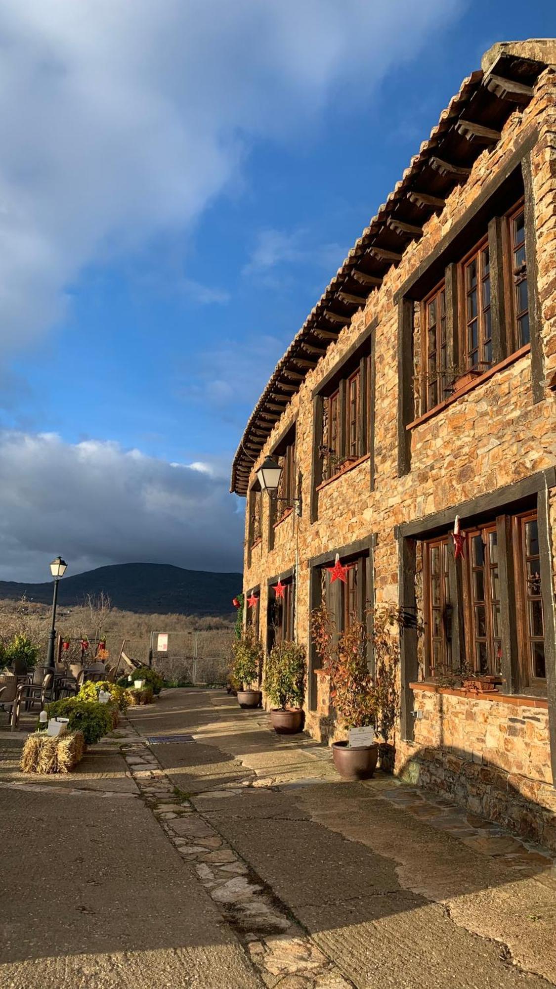 Al Viento, Alojamiento & Turismo Rural Pradena Del Rincon المظهر الخارجي الصورة