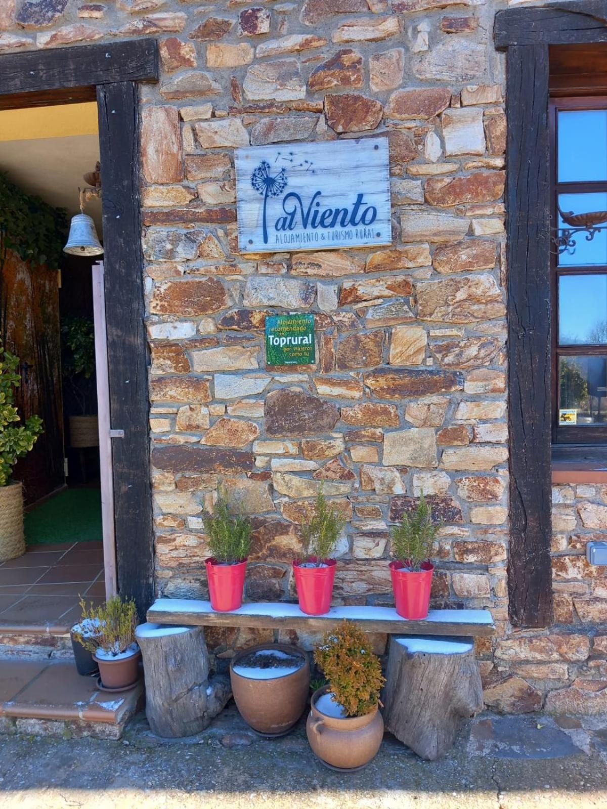 Al Viento, Alojamiento & Turismo Rural Pradena Del Rincon المظهر الخارجي الصورة